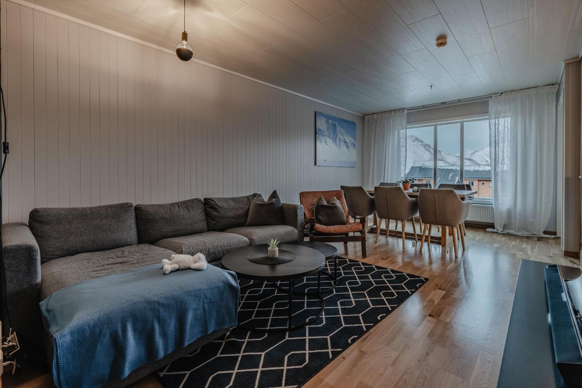 Longyearbyen Apartment Buitenkant foto