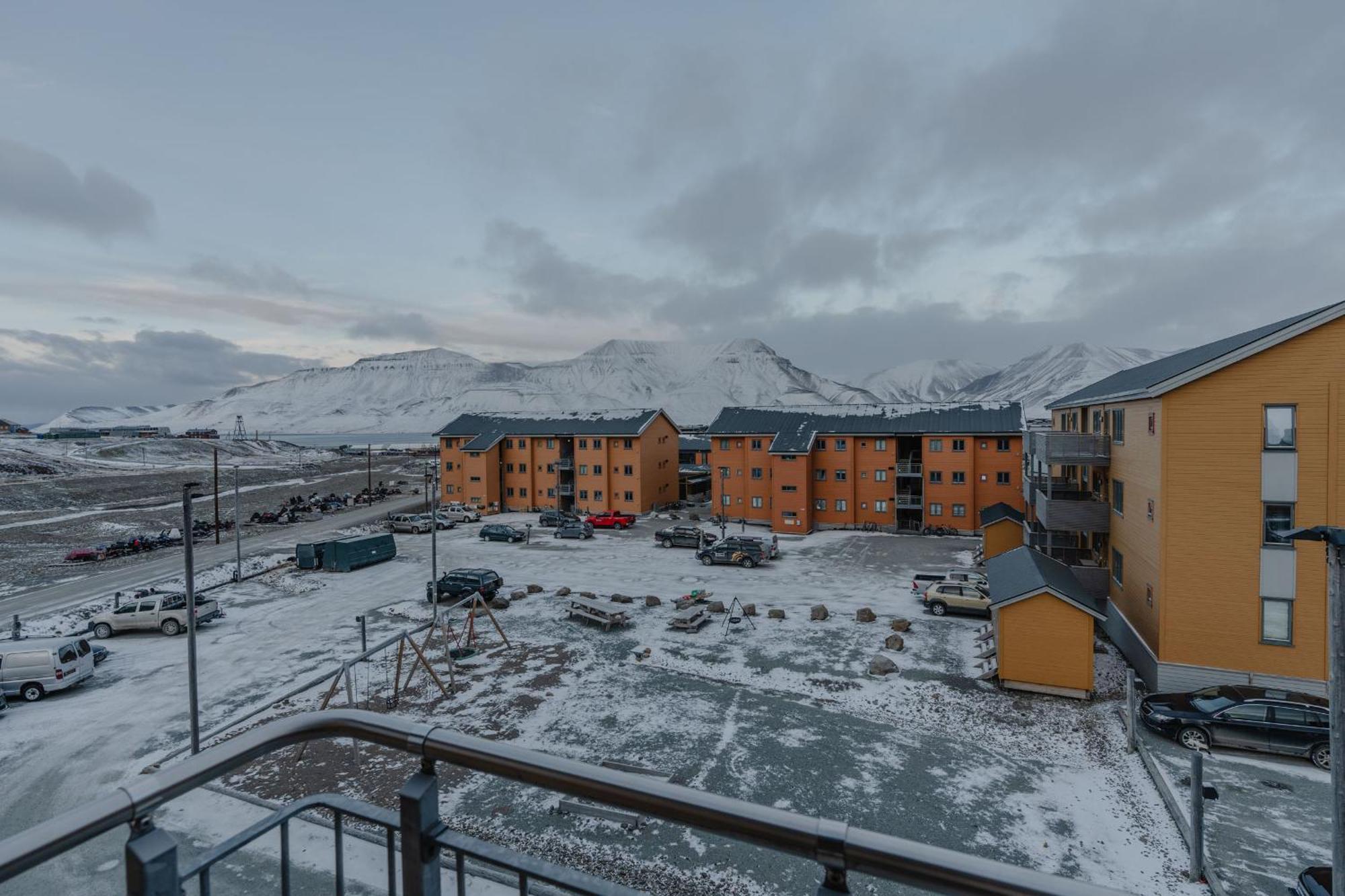 Longyearbyen Apartment Buitenkant foto